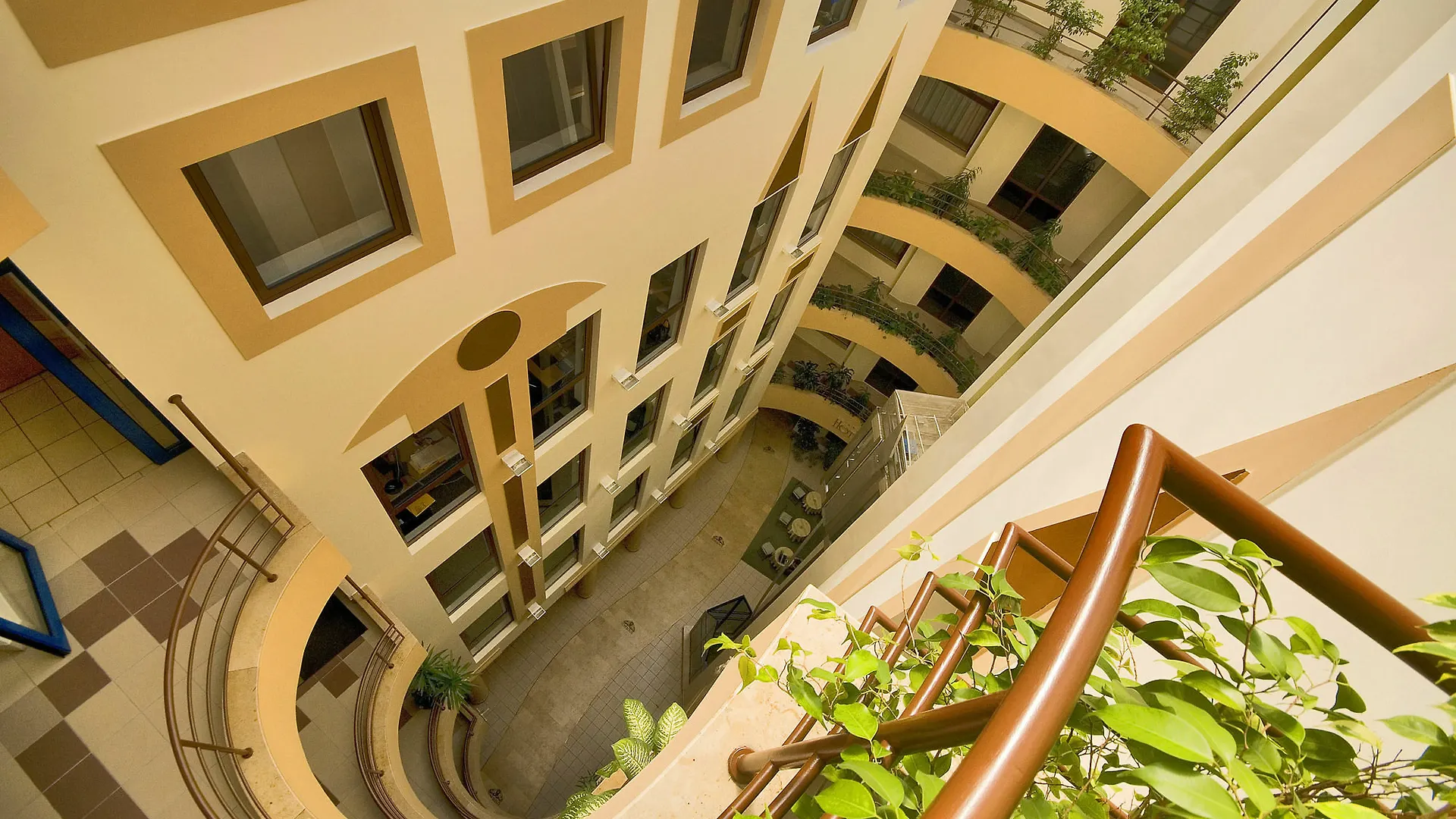 Tulip Hotels - Wroclaw Patio