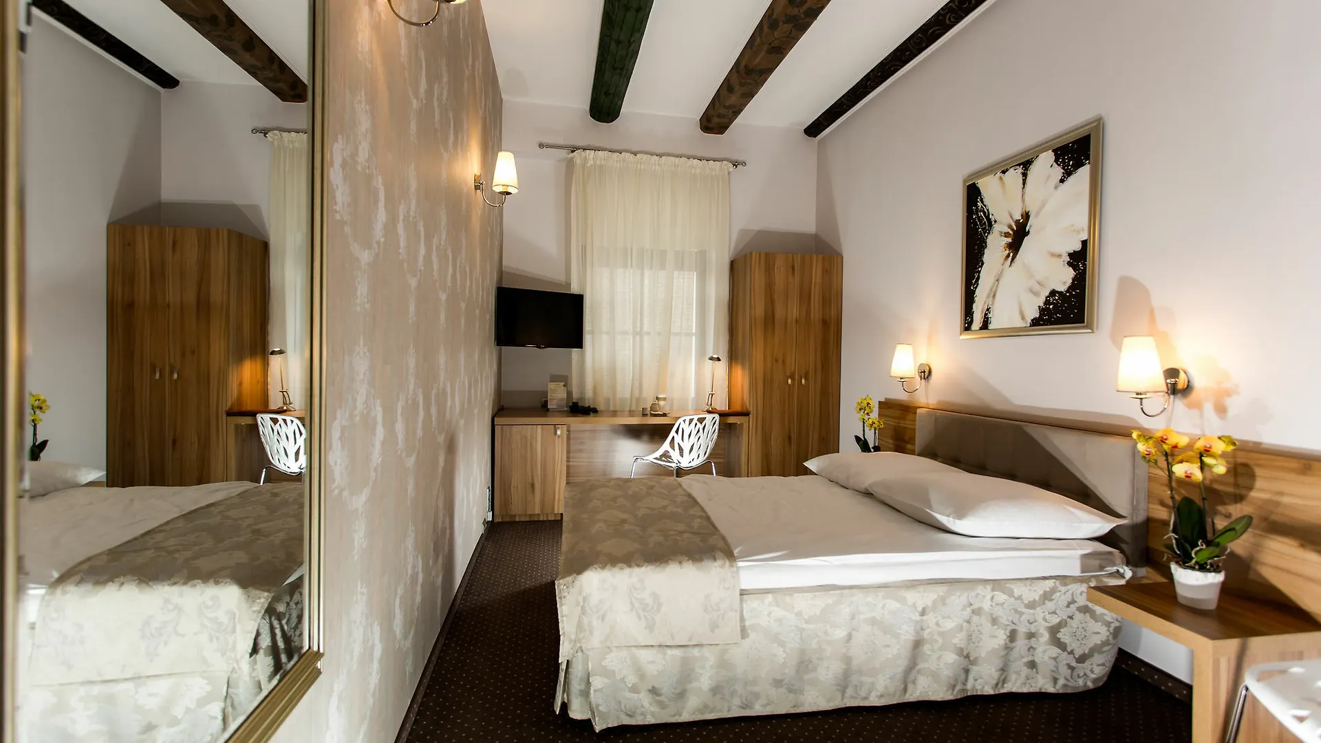 Tulip Hotels - Wroclaw Patio